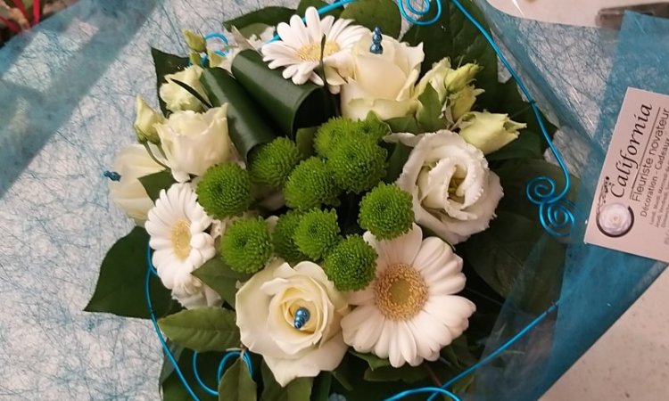 Bouquet blanc et turquoise